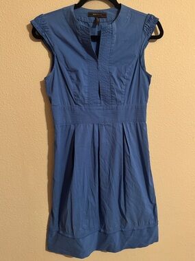 BCBGMaxAzria Blue Pintuck Cap Sleeve Mini Dress